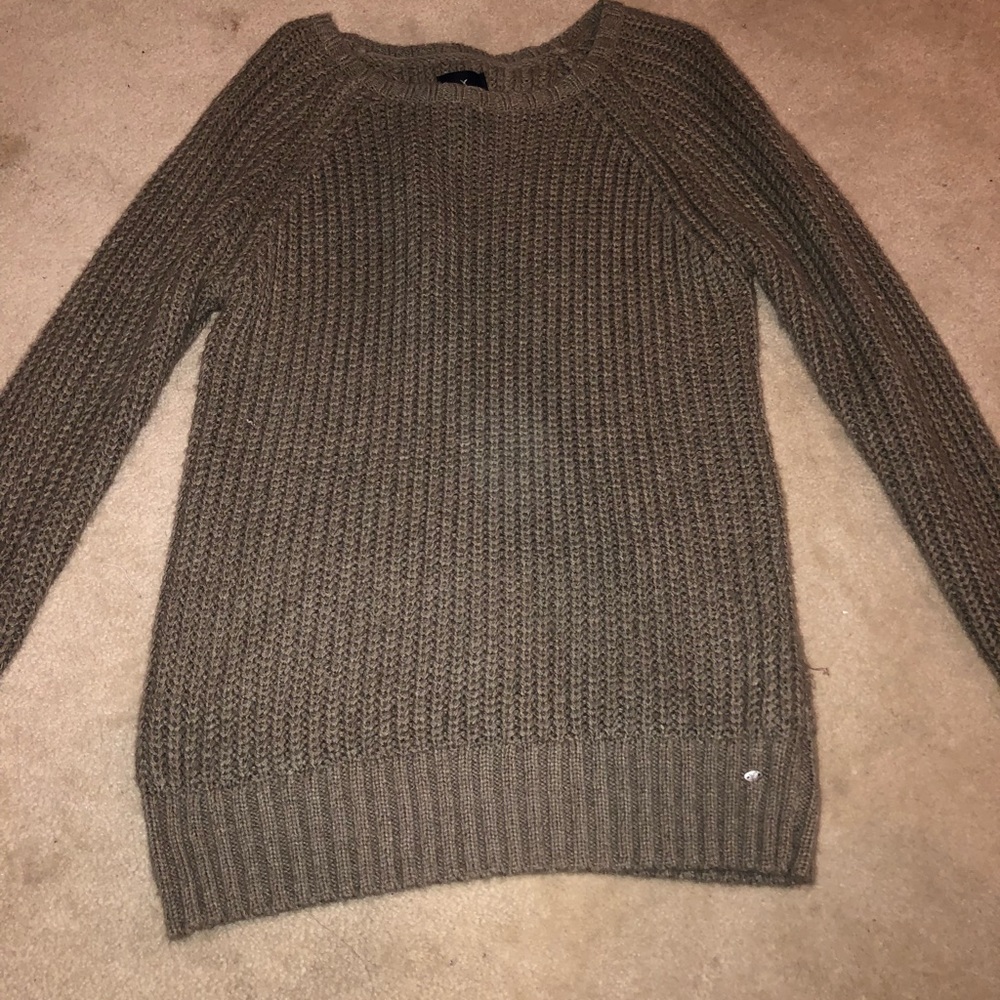 Chunky brown sweater
